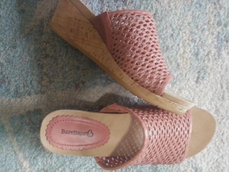 Love my new sandals!