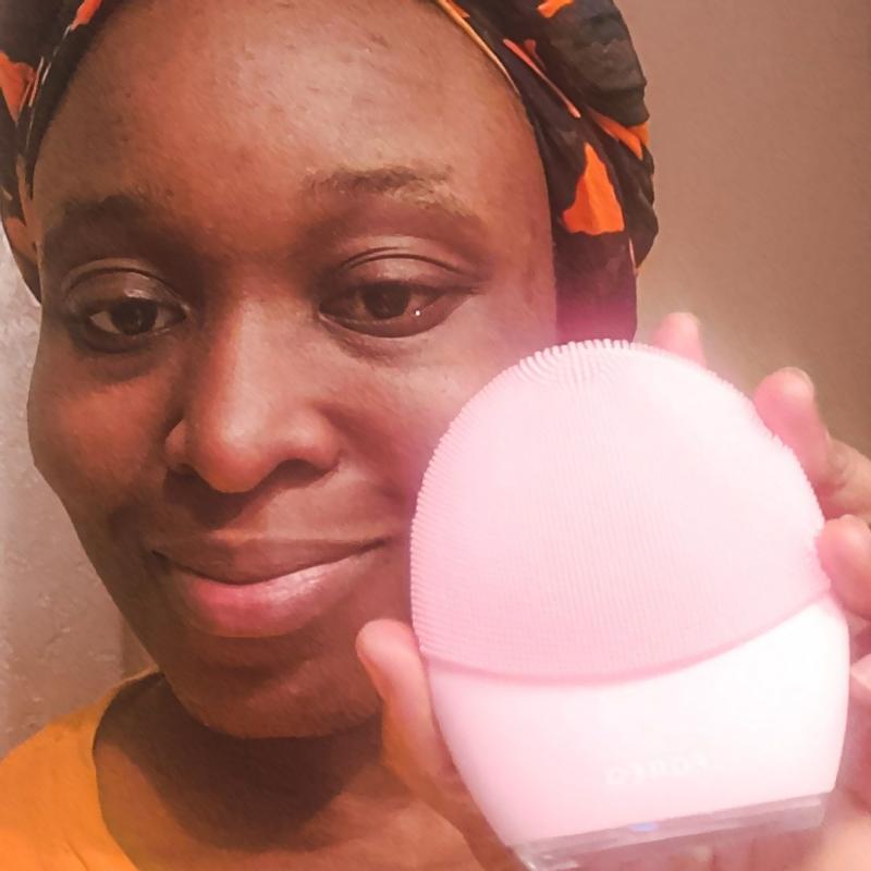 Buy FOREO LUNA 3 for Combination Skin at Well.ca | Free Shipping