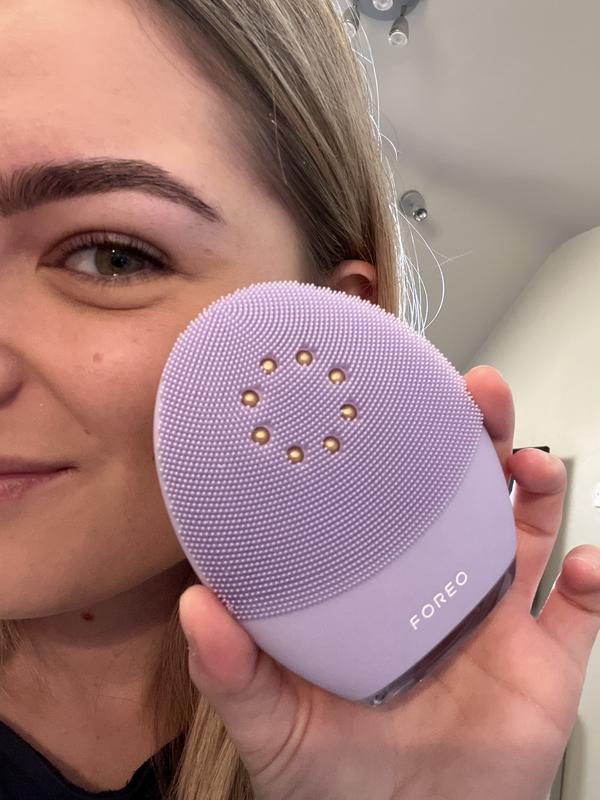 FOREO LUNA3plus洗顔フォーム 敏感肌用 Amazon.com: FOREO Luna 3 Plus Silicone, Facial Cleansing