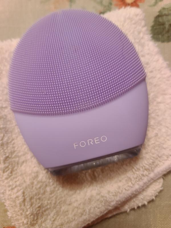 Buy FOREO LUNA 4 Facial Cleansing & Firming Massage for Sensitive