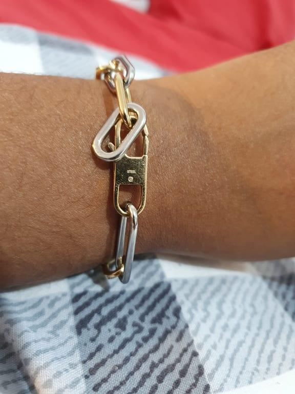 Heritage D-Link Gold-Tone Stainless Steel Chain Bracelet