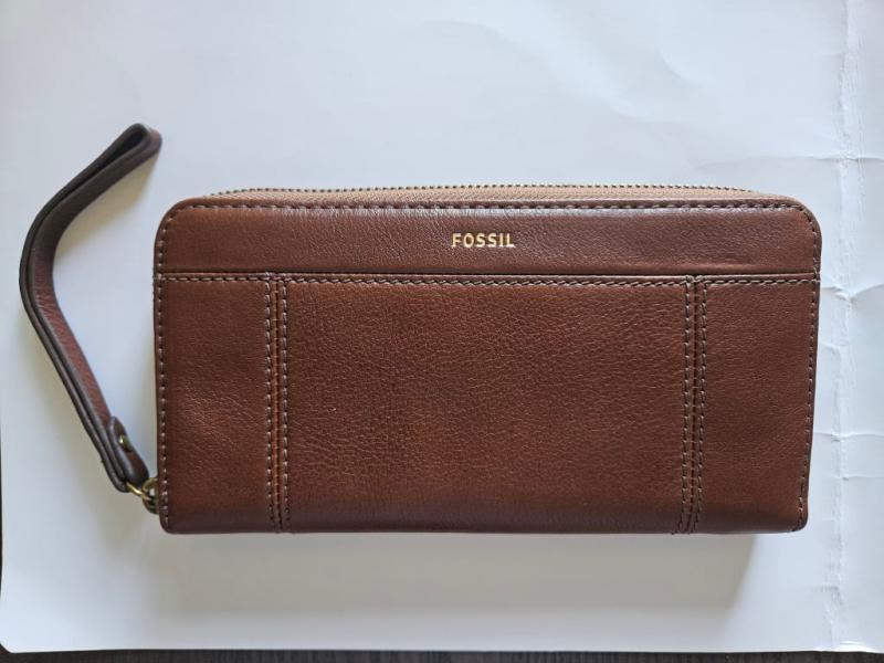 Jori RFID Zip Clutch - SWL3008210 - Fossil