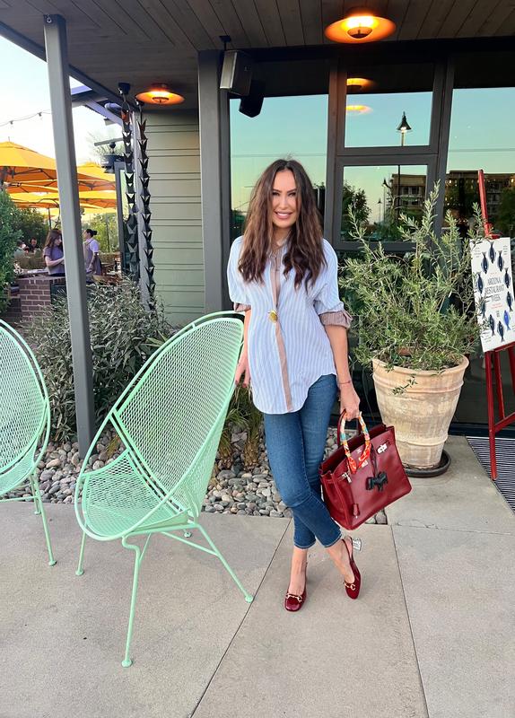 Review Thumbnail Image 0 320894512