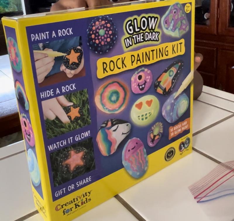 Kids Club Glow in the Dark Summer Rocks with Faber-Castell®, Classes