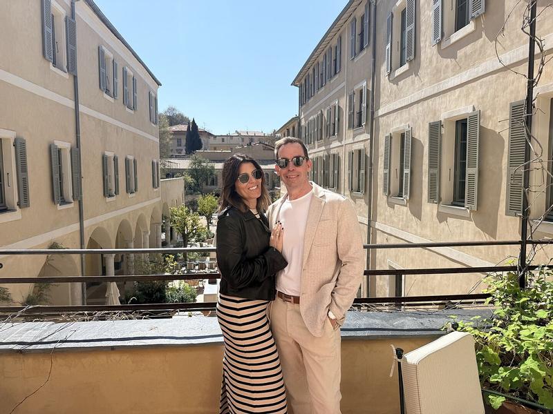 Review Thumbnail Image 0 382395227