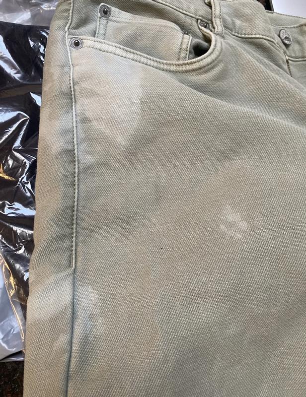 Customer photo for "Color Dye comes out of the pants with one wash!!!!"
