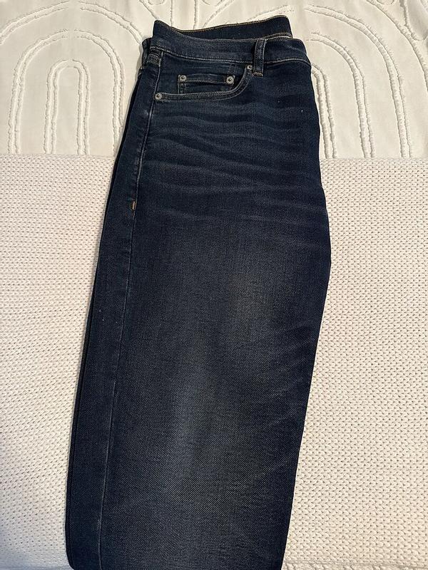 Review Thumbnail Image 0 376881260