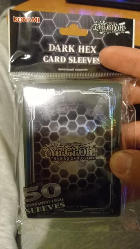 yugioh dark hex card sleeves Yu-Gi-Oh!: Dark Hex Card Sleeve (2 Pack) (100 Sleeves) : Amazon.it: Giochi  e giocattoli main image 0