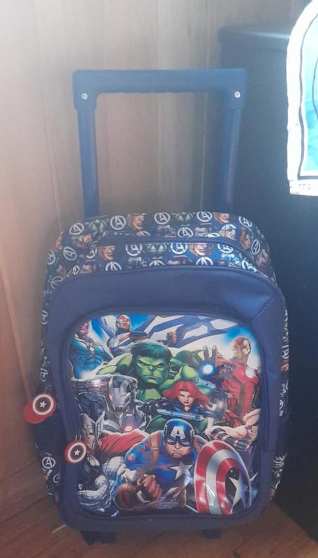 AVENGERS/Mochila Con Ruedas + Set De Utiles 18 Piezas, 1 Estuche, 12  Lápices De Colores, 1 Lápiz Hb Avengers