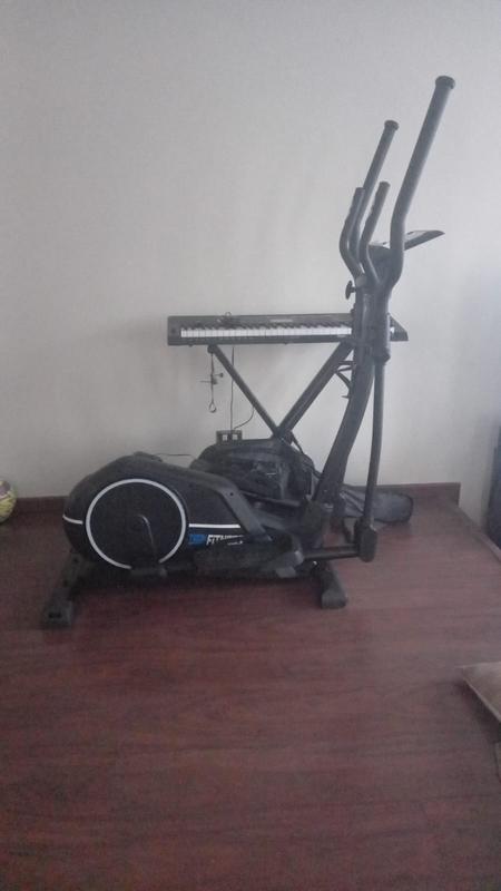 Bicicleta Elíptica F900 Tech Fitness - Rolo´s Home Gym – Venta de