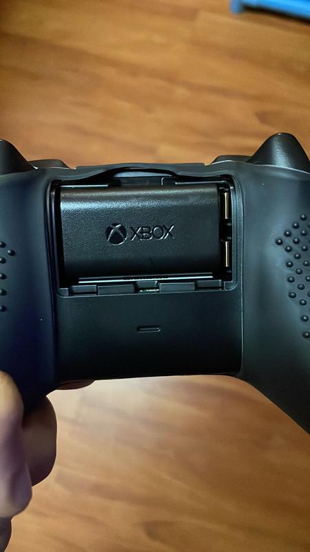 Carga Juega Control Xbox Series S X One Dock Cargador + 2 Baterías Rec – DA  Gamers Store