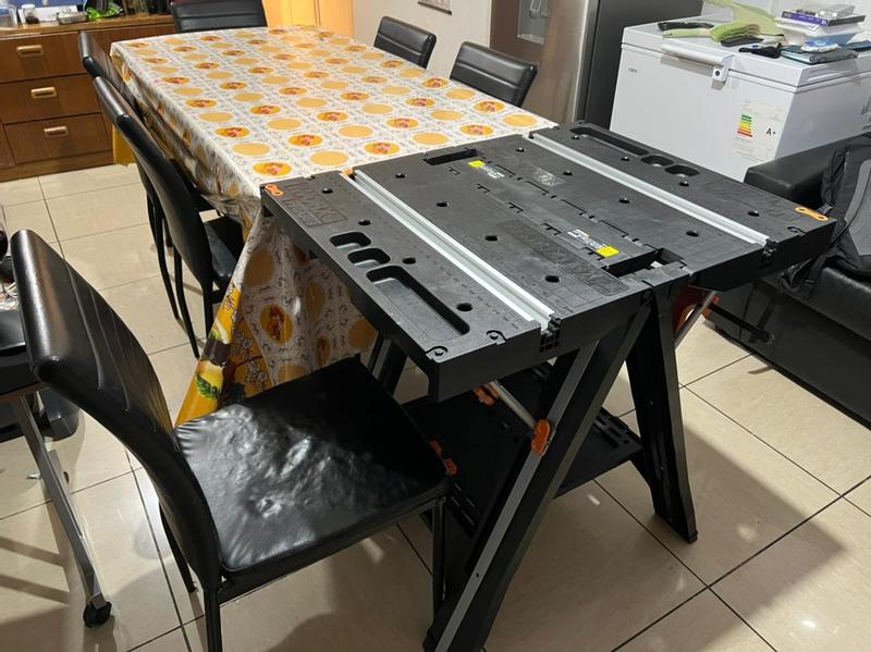 Mesa de trabajo plegable capacidad 136 kgs