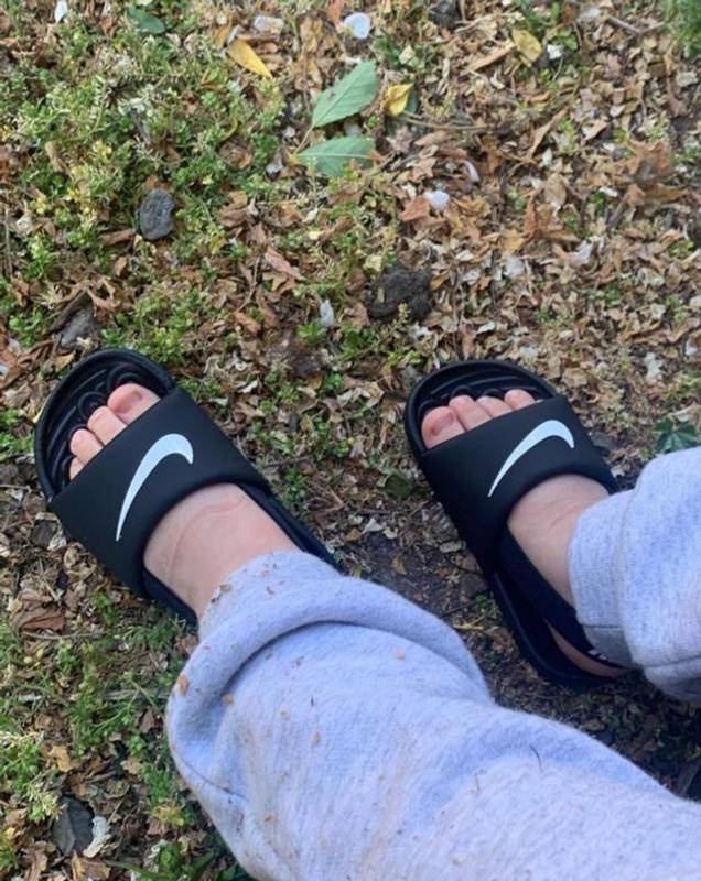 NIKE Sandalia Nino Negro 17.5 a 26 Nike falabella