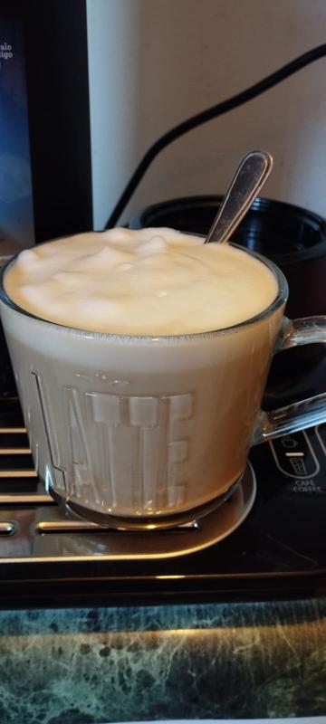 Cafetera Latte 4 en 1 Oster® con espumador BVSTDC02B - Oster