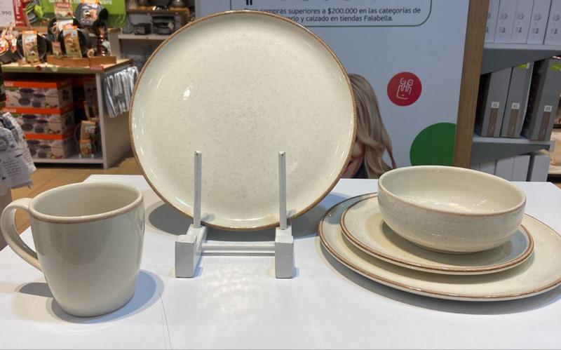 Vajilla Corona: Cerámica Caoba Beige puestos 16 piezas CORONA - Main Image