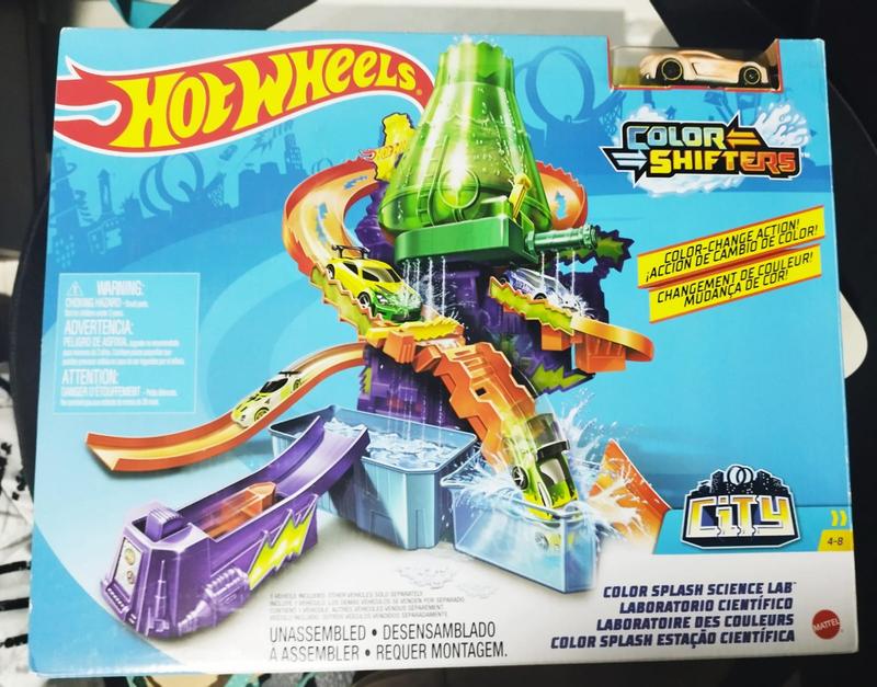 Pista de carro Hot Wheels: Laboratorio Incluye carro