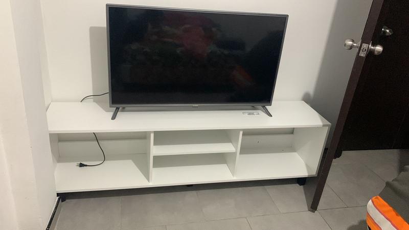 Mesa para tv tunez, blanco duqueza, para televisor hasta 70 pulgadas -  Madecentro