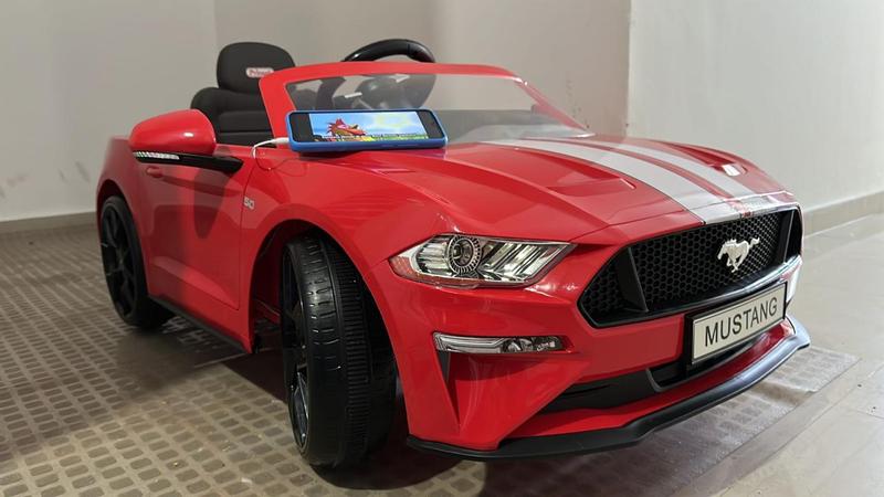 Mustang montable para online niños