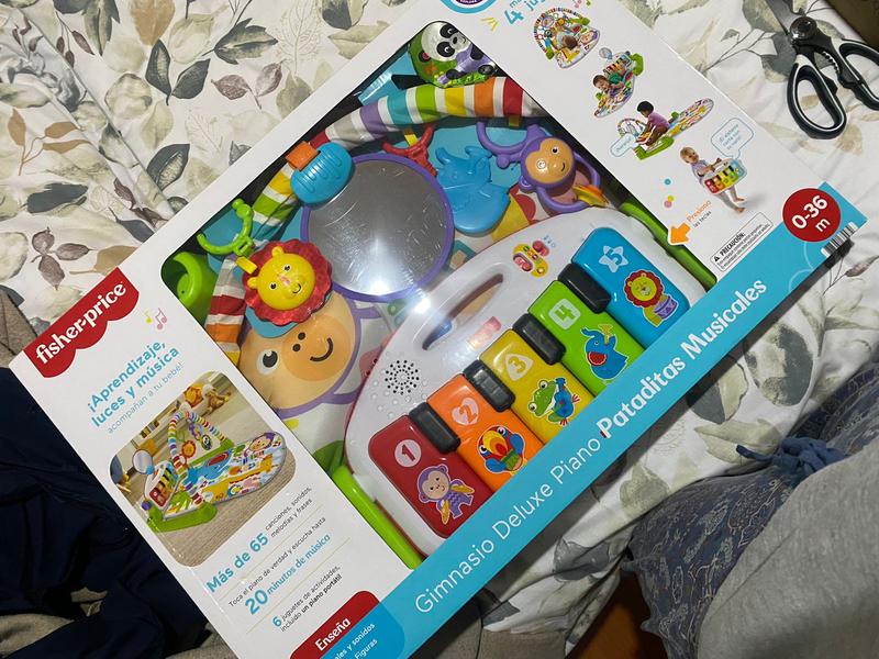 FISHER PRICE Gimnasio Deluxe Piano Pataditas Musicales Fisher Price falabella