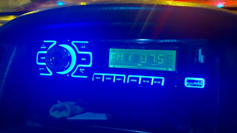 Autoradio fm bluetooth radio para auto carro control usb rca led GENERICO
