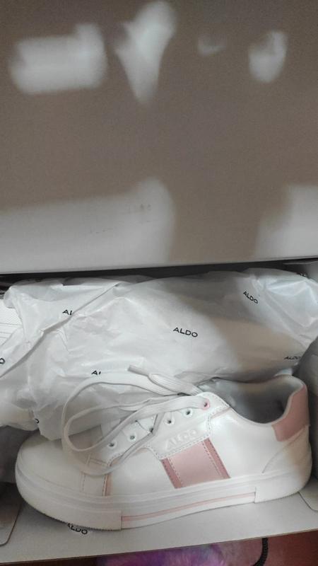 review-image-alt-23279981
