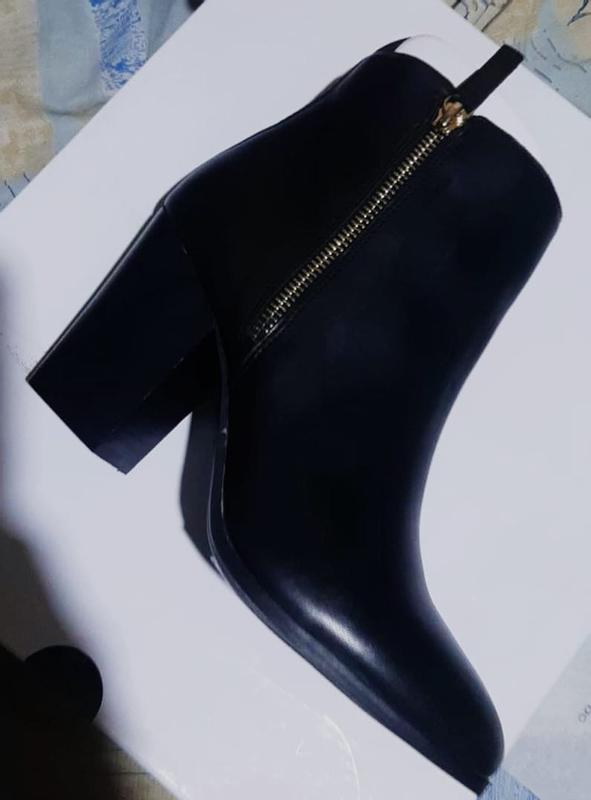 review-image-alt-22704737