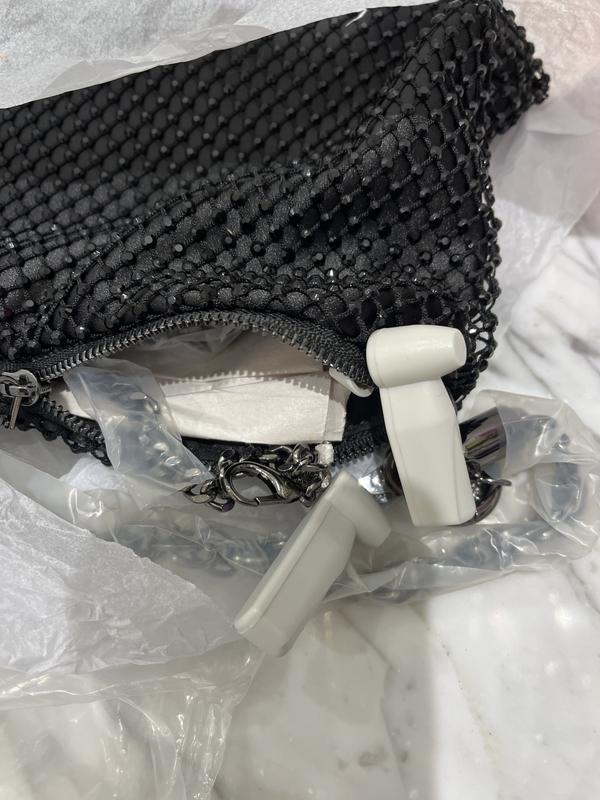 review-image-alt-34628829