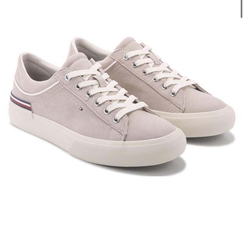 (取寄) トミーヒルフィガー レディース    women Crelina White Tommy Hilfiger Women's Kerline Sneaker | Famous Footwear