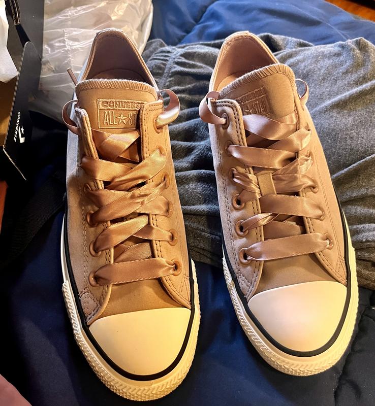 Converse Chuck Taylor All Star Low Top Sneaker | Famous Footwear