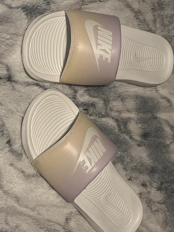 Blush nike slides best sale