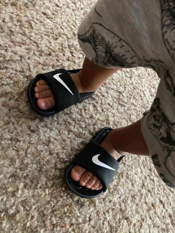 Nike on sale sandals 9c