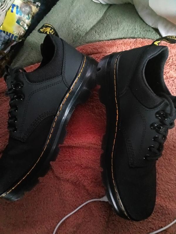靴 Dr Martens (REEDERS 5) Dr. Martens Reeder Utility Shoes In Black | Editorialist