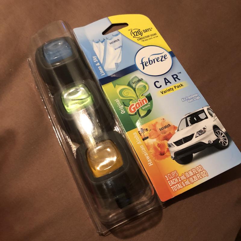 Febreze Car Air Freshener, Vent Clip, Pine - 0.06 fl oz