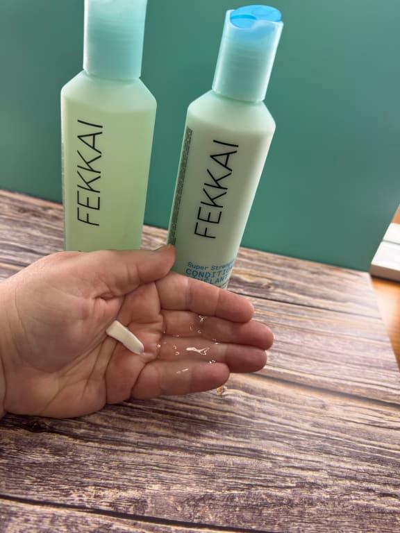 Fekkai Shampoo and Conditioner consistency