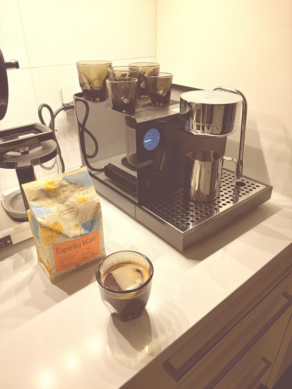 Review Thumbnail Image 0 382131172