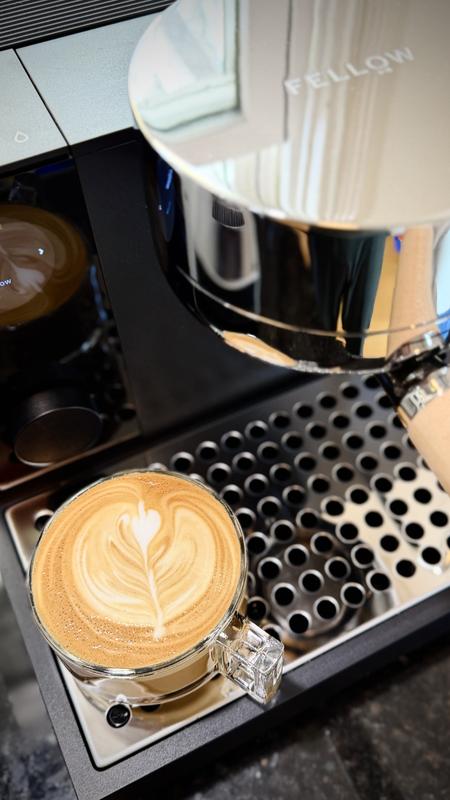 Review Thumbnail Image 0 383129032