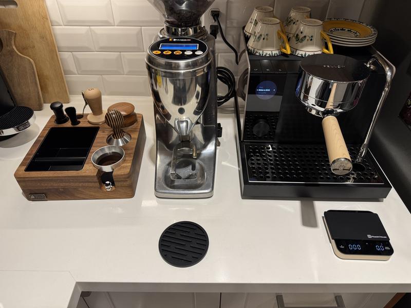 Review Thumbnail Image 1 383372605