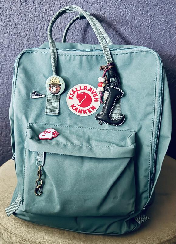 Fjallraven kanken backpack barnes and noble best sale