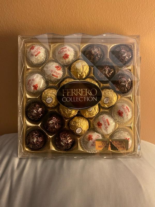 Ferrero Rocher 16-Piece Chocolate Collection Gift Box - 531755