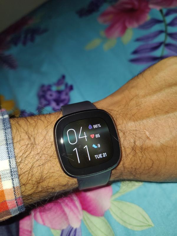 FITBIT Versa 3 - Health and Fitness Smartwatch | Sports Experts