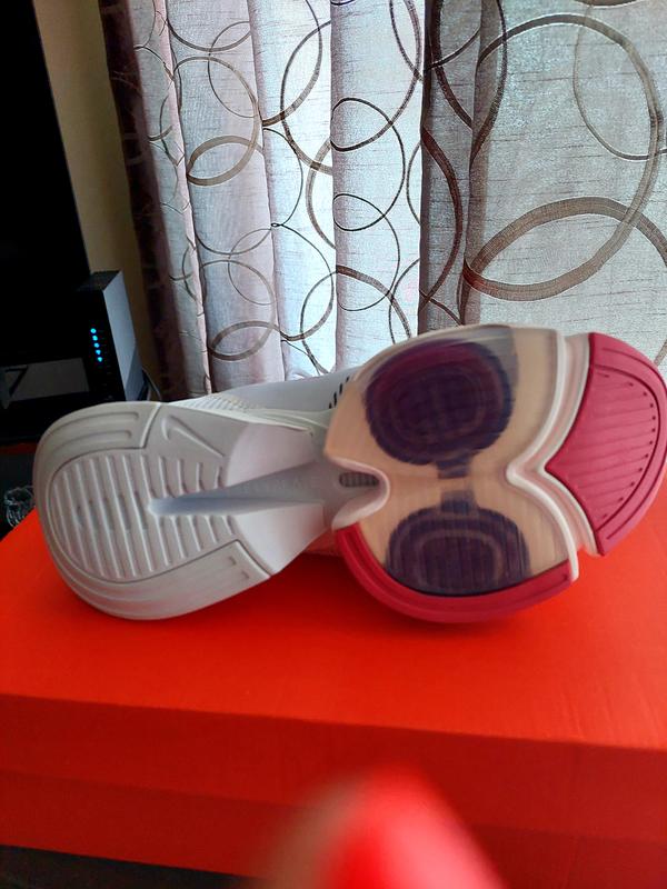 Color on Bottom of 2nd Pair I Purchased.