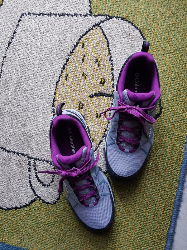 mud on bottom of new shoes