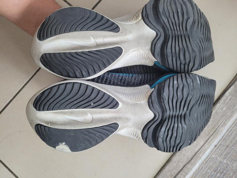 after 220 KM, not very durable outsole