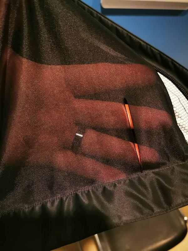 Thin mesh gets punctured easily