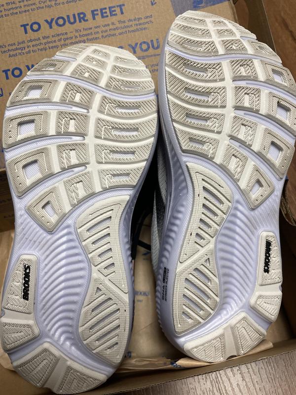 This is what the shoes looked like out of the box.