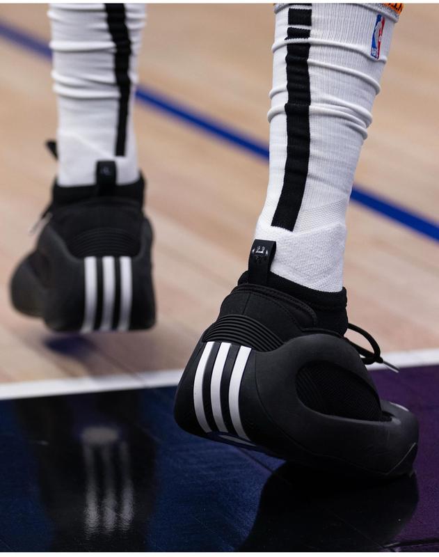 期間限定！HARDEN VOLUME 8 12 US 30.5㎝ adidas Men's Harden Volume 8, Crew Yellow/Black/Silver