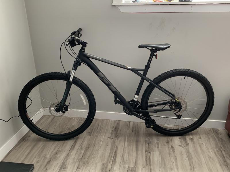 GT Avalanche 29 Mountain Bike 27 Speed Aluminum Frame Hydraulic Disc Brakes Hardtail SportChek