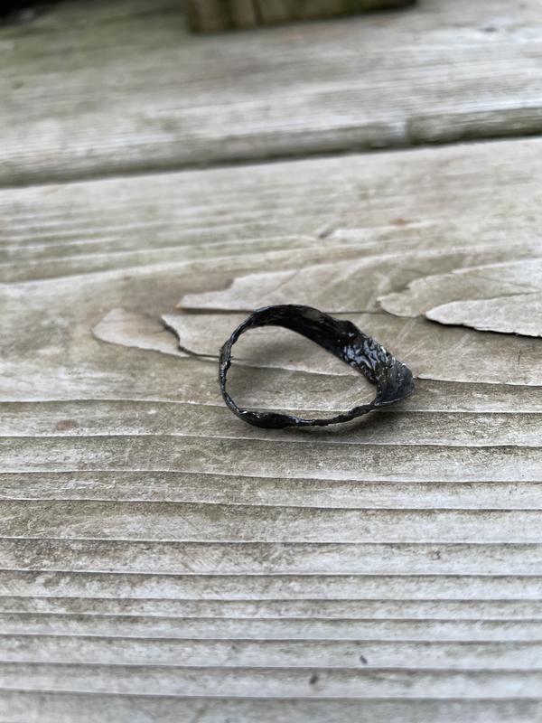 Gear side bearing cup residue post failure