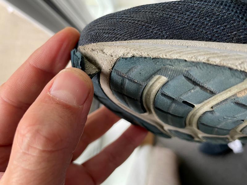 Sole damage after only two times wearing.