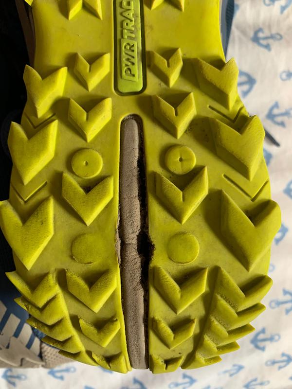 grey rubber area where rocks get in and vanish